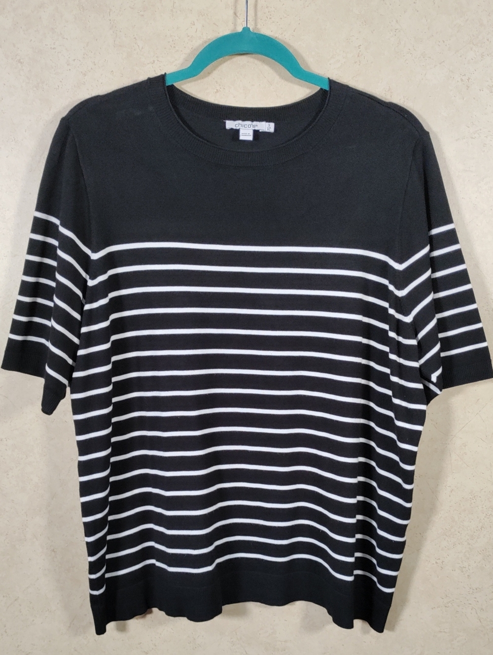 J156 Chico's Black & White Striped Crewneck Short Sleeve Sweater 3 XL